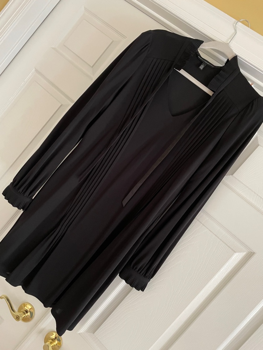 White House Black Market Black Pleated Ruffle Collar Lined Dress